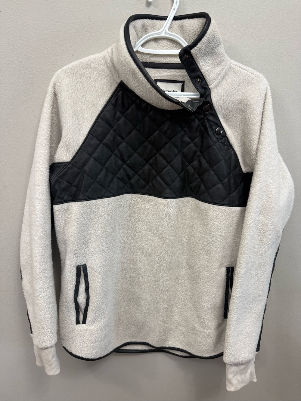 Abercrombie & Fitch Cream Sherpa Asymmetrical Snap Pullover w Faux Leather Med